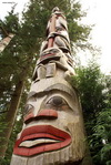 Totem pole near Capilano suspension bridge